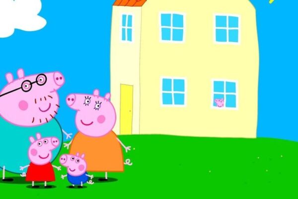 Discover amazing Peppa Pig wallpapers for both iPhone and Android devices!